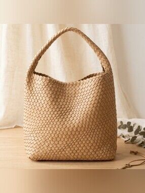 Woven Shoulder Hobo Bag in Tan